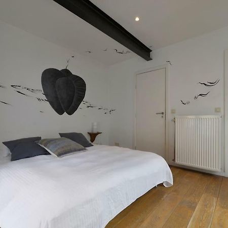 B&B L'Arbre De Vie Ixelles ภายนอก รูปภาพ