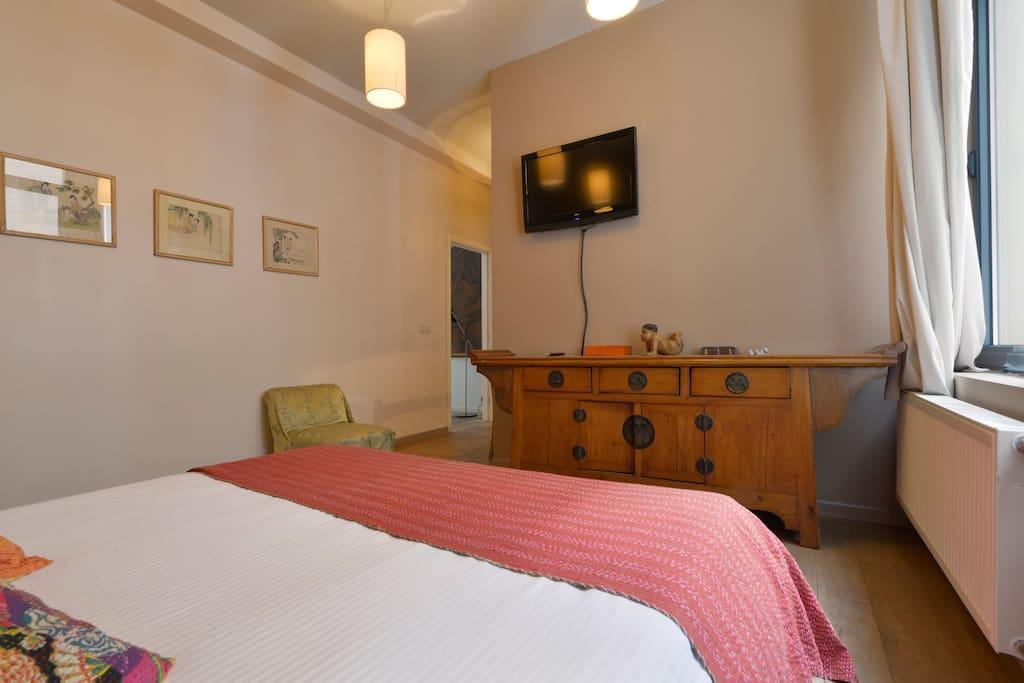 B&B L'Arbre De Vie Ixelles ภายนอก รูปภาพ