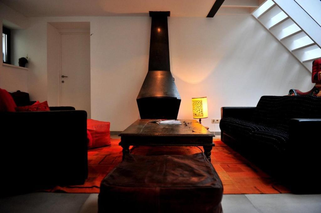 B&B L'Arbre De Vie Ixelles ภายนอก รูปภาพ